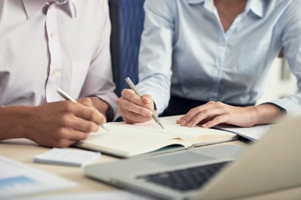 dar tareas empresa jefe
